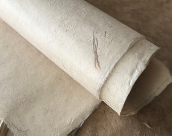 Full sheets 30gsm Light Natural Lokta: Handmade off-white Paper((50x75cm/20x30inches)