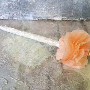 Rustic Guest Book Pen, Lace Covered Peach Flower,Shabby Chic Pen, Rustic Wedding Guestbook Pen, Lace Peach Pen for Guest Book, Sign in Pen