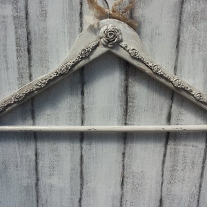 Wedding hanger,Bridal Hanger,Wedding dress hanger ,wedding gift,Custom hanger,Personalized hanger,Shabby chic vintage rustic wedding hanger