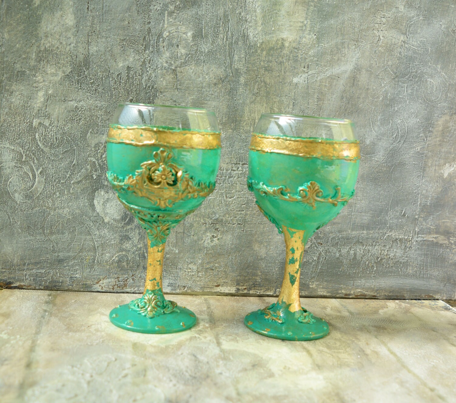 Custom Made Wine GlassesPersonalized glassesWedding Etsy