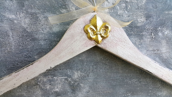 gold wedding dress hanger Blush and bride hanger, Personalized hanger, Wedding hanger, Custom order hanger, Bridesmaids hanger, Pink hangers Show up to photograph