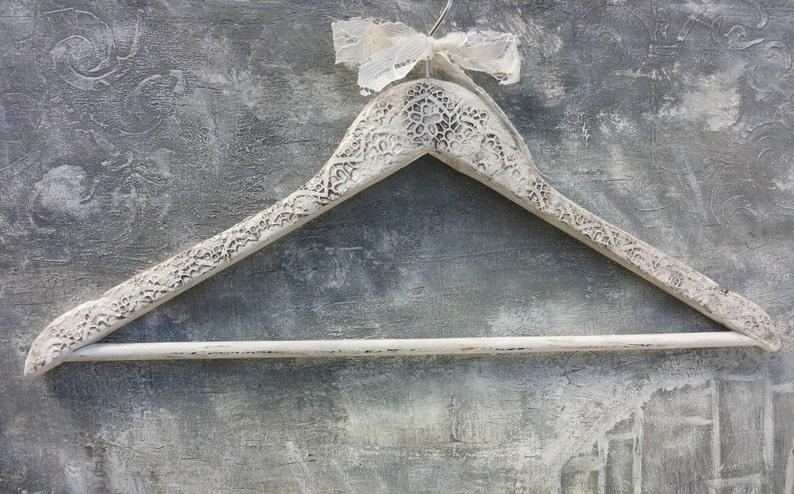 Lace wedding hanger,Bride hanger,Rustic wedding hanger,Personalized wedding hanger,Ornamented Bridal Hanger,White bridal personalized gift