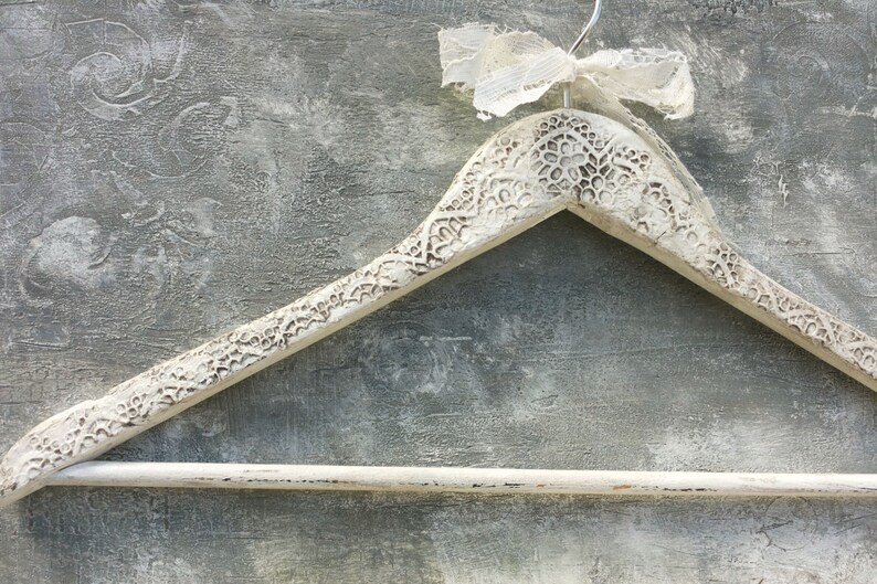 Lace wedding hanger,Bride hanger,Rustic wedding hanger,Personalized wedding hanger,Ornamented Bridal Hanger,White bridal personalized gift