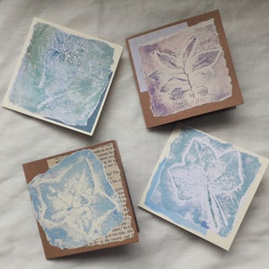 Set van 4 handgemaakte wenskaarten, unieke blad monoprint kaarten, 10cm vierkante kaarten, bladeren print collage, natuur beeldende kunst UK