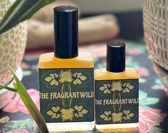 Rich Vetiver >> Haitian Vetiver Root. Rich Earth. Vanilla. Peru Balsam. >> Natural Botanical Eau de Parfum 15 ml or 30 ml >>