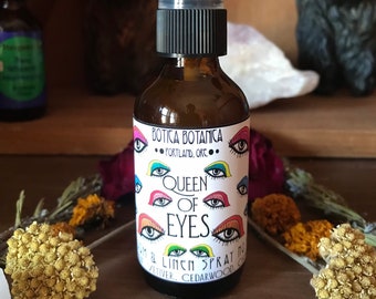 Queen of Eyes No. 1 Room & Linen Spray — Bay leaf. Vetiver. Cedarwood. Champa. — 2 oz