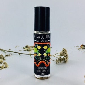 Davana & Oud -- Dried Fruit. Vanilla. Oakmoss. Hay. Natural Botanical Fragrance Oil 9 ml Roller Bottle