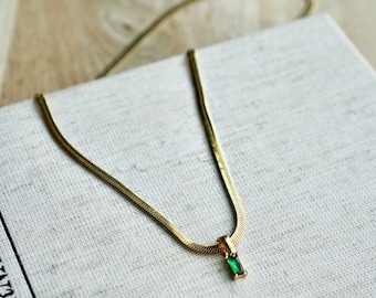 Emerald Snakechain Necklace // Flat Curb chain gold rectangle pendant