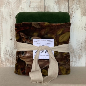 Personalized No Sew Knot Tie Fleece Blanket Throw Kit - Camo Deer Blanket - Tie Blanket- Hunters Blanket Gift - Personalize with Name