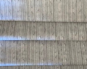 Wood Grain Fabric - Light Gray - Barn Board Fabric - Landscape Fabric - Floorboards Fabric - Wood Quilt Fabric - By the Yard - 100% Cotton
