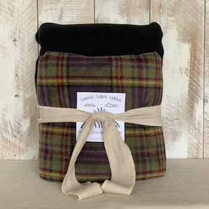 Personalized No Sew Knot Tie Fleece Blanket Throw Kit - Plaid Blanket - Tie Blanket- Purple and Green Plaid - Personalize with Name
