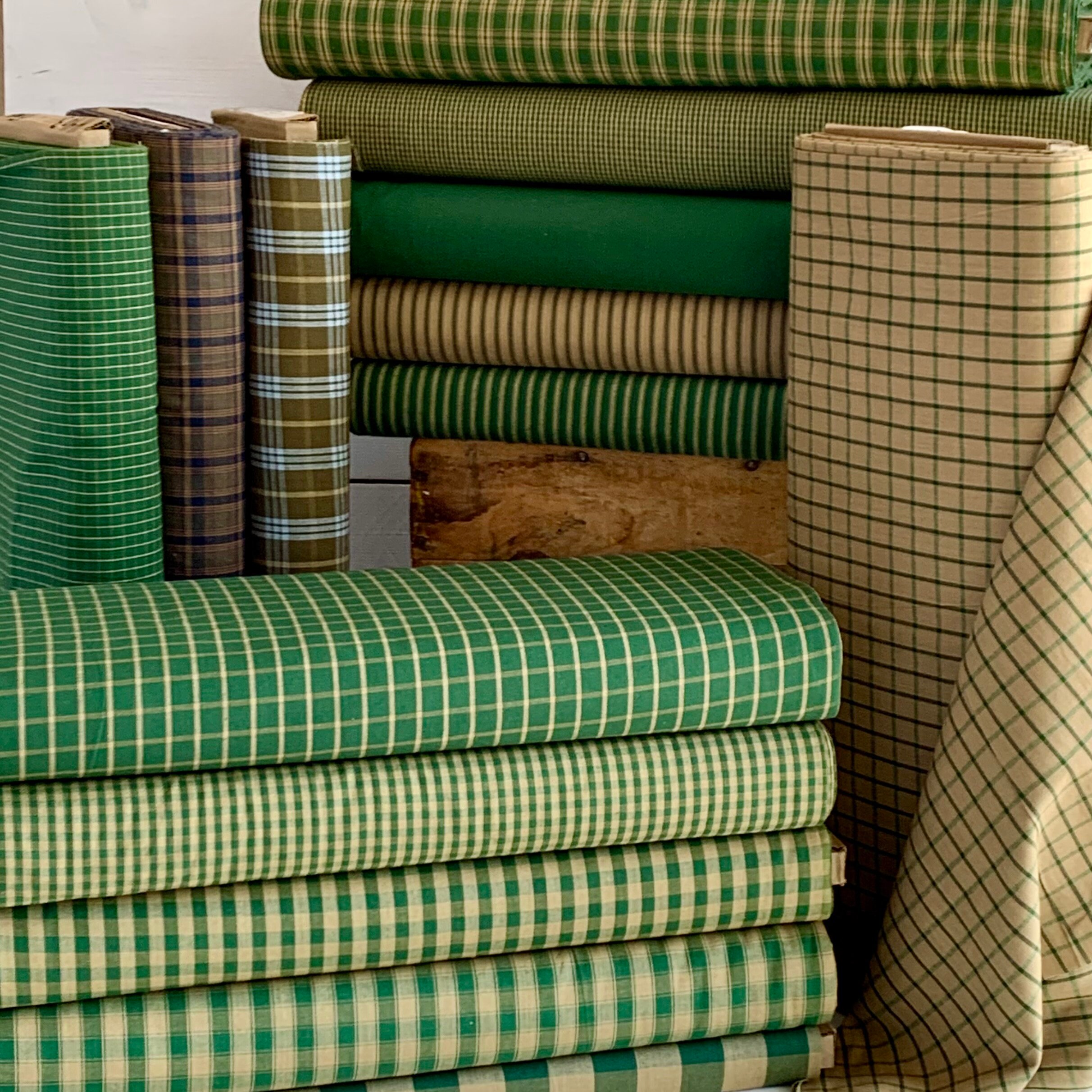 Buy Homespun Green and Beige Plaid, Buffalo Plaid, Check & Stripe