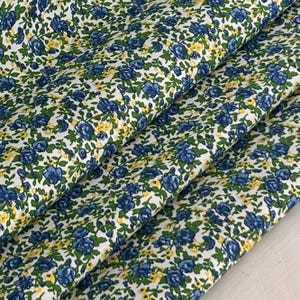 Klassischer Calico Blumenstoff - Blau Gelb Blumen Grüne Blätter - Calico Print - Baumwolle - lose Ware & Fat Quarter - 176