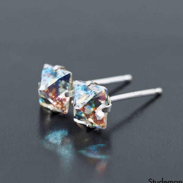 White Rainbow Meteorite Pyramid -  Swarovski Crystal Ear Stud Earrings - Sterling Silver, Women Men, Galaxy Sci Fi,  Pointed, Single Pair