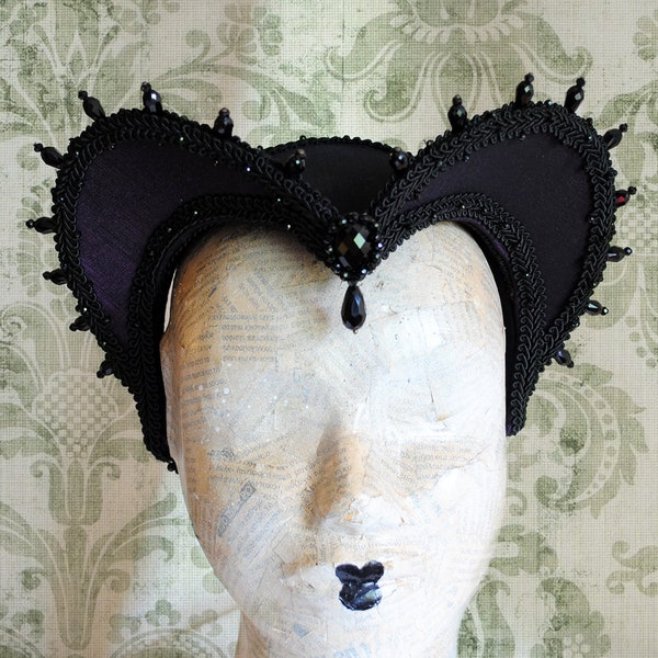 Halloween Vampire Queen Kopfschmuck, Gothic Halloween Fascinator, Renaissance Kostüm, Festival Haarschmuck-Made to Order