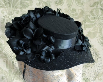 Black Victorian Mini Hat,Neo-Ludwig Gothic Lolita Hat,Gothic Mini Top Hat with Flowers,Dark Rococo Costume Hat,Tea-party Hat-Made to Order