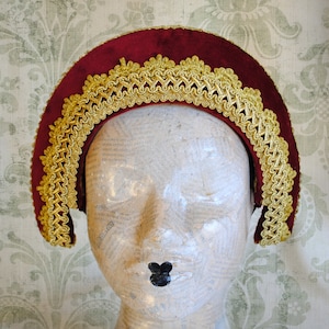 Red Velvet French Hood with Golden Lace,Tudors Headdress,Gothic Lolita Headpiece,Renaissance Costume,Gothic Halo-Made to Order