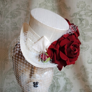 Bridal Mini Top Hat with Veil,Ivory Mini Top Hat with Red Roses,Bridal Fascinator,Cocktail Hat,Spring Wedding,Kentucky Derby-Made to Order