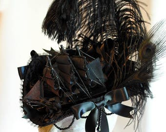 Mini sombrero tricornio negro, sombrero tricornio pirata steampunk, sombrero rococó con barco, mini sombrero gótico lolita, sombrero para cosplay (hecho a medida)