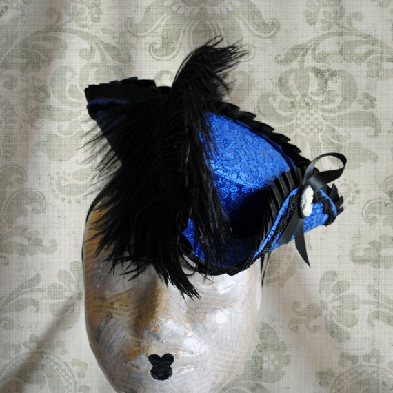 Blue Mini Tricorn Hat,marie Antoinette Hat With Ostrich  display picture 2