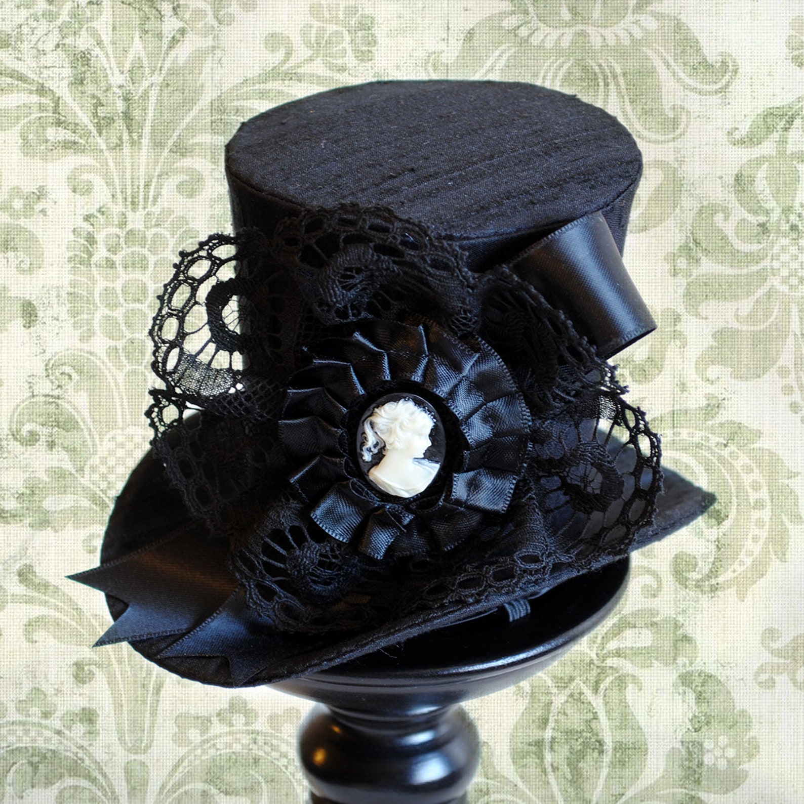 Victorian Mini Top Hat With Veilgothic Fascinator Hat With Etsy