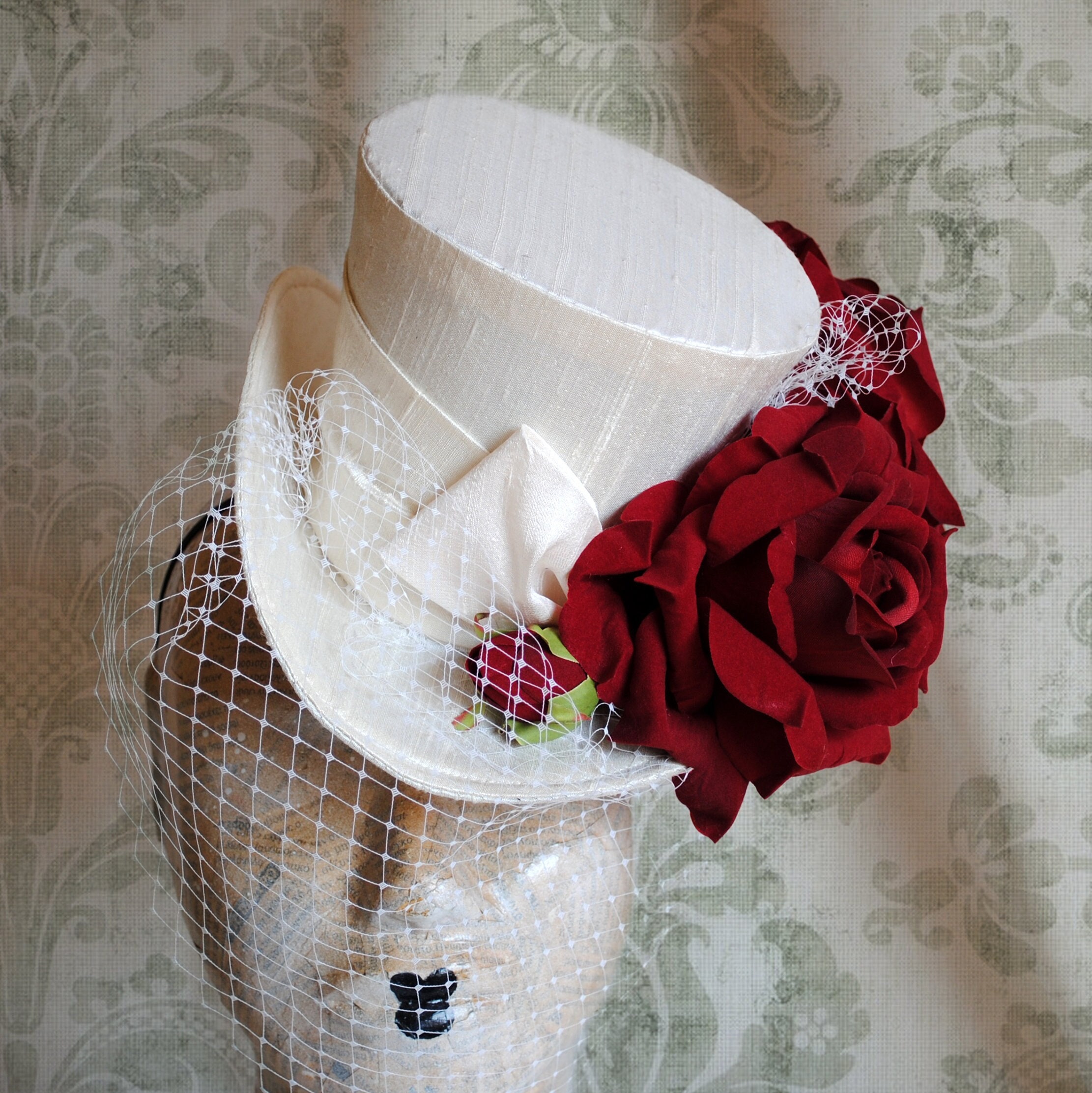 Women\'s Veil Fascinators Wedding Mini Top Hats Small birdcage wedding hat - Vintage inspired bridal mini  main image 3