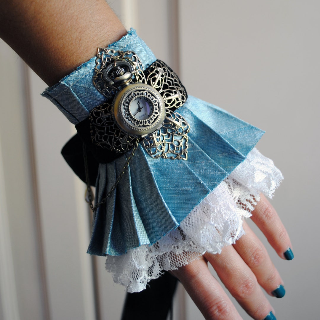 Alice in Wonderland Wrist Wrap,steampunk Wrist Cuff With Pocket Watch ...