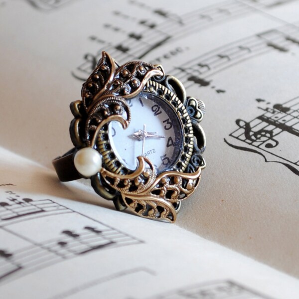 Victorian Watch Ring,Steampunk Ring with Working Watch,Antique Bronze Victorian Ring,Gothic Ring,Victorian,Steampunk Jewelry-Ready to Ship