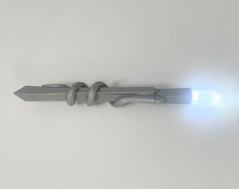 Shadowhunter Stele by Isabelle Lightwood with light