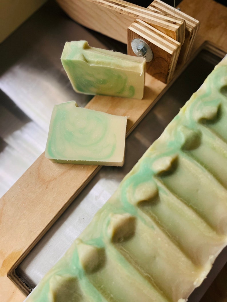 Cucumber Melon Vegan Soap Bar image 5