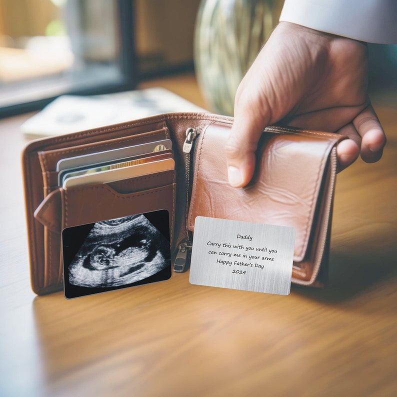 personalised baby ultrasound wallet card gift for Father's Day