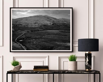 DRUCKBARE "Landschaft mit Schafen" digitaler Download Fotografie Wandkunst geeignet für Großformat