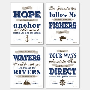 Set van 4 nautische prenten met schriftverzen. Direct downloaden PDF afdrukbaar. Hebreeuws 6:19 Matteüs 4 19 Jesaja 43 2 Spreuken 3 6