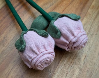 Single light pink linen rose