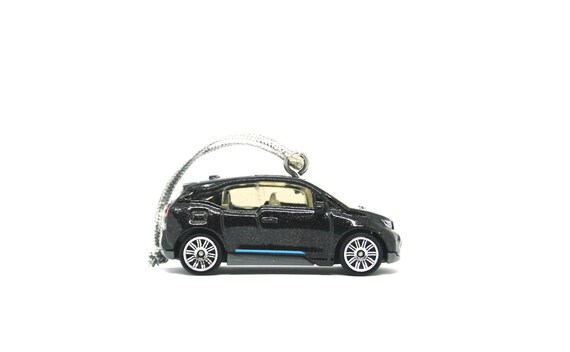 nissan leaf diecast