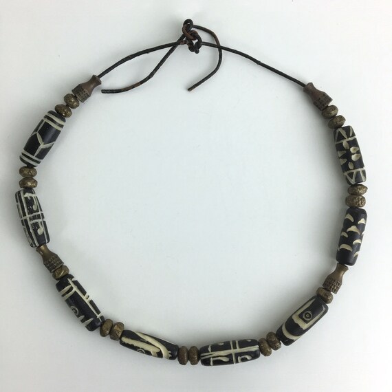 Hand Made Black and White Carved Bone Beads Vinta… - image 2