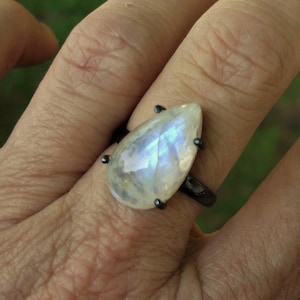 Rainbow moonstone ring size 8, oxidized sterling silver jewelry, teardrop moonstone rings