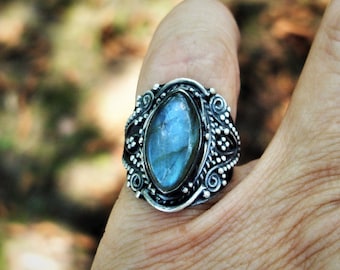 Labradorite ring size 6 1/4 in oxidized sterling silver