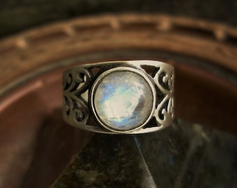 Rainbow moonstone ring sterling silver size 6 1/4