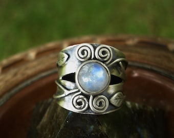 Rainbow moonstone ring size 7, oxidized sterling silver jewelry, leaf rings