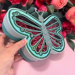 D Butterfly Box SVG – Modèle de boîte cadeau Papercraft pour Cricut et Silhouette | Fichier de coupe bricolage pour papier cartonné à plusieurs couches