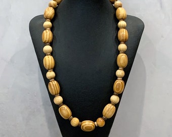 Wooden Bead Necklace, Chunky Wood Necklace, Unisex Beaded Necklace, Light Wood Beaded Necklace, Mens Necklace Wood, Women's Wood Necklace