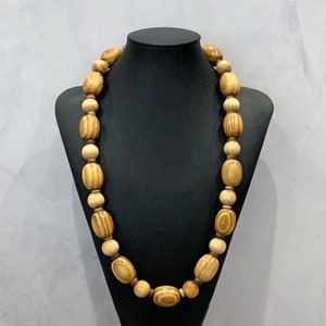 Wooden Bead Necklace, Chunky Wood Necklace, Unisex Beaded Necklace, Light Wood Beaded Necklace, Mens Necklace Wood, Women's Wood Necklace