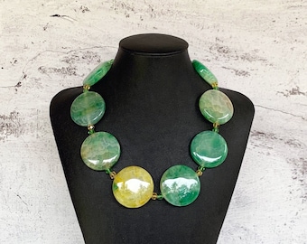 Green Gemstone Necklace, Chunky Green Necklace, Yellow Green Necklace, Green Statement Necklace, Green Bead Necklace, Green Beaded Necklace