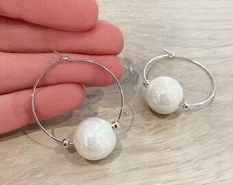 Pearl Hoop Earrings White Pearl Hoop Earrings, Iridescent Pearl Earrings, White Pearl Earrings, Large Pearl Earrings, Modern Pearl Earrings