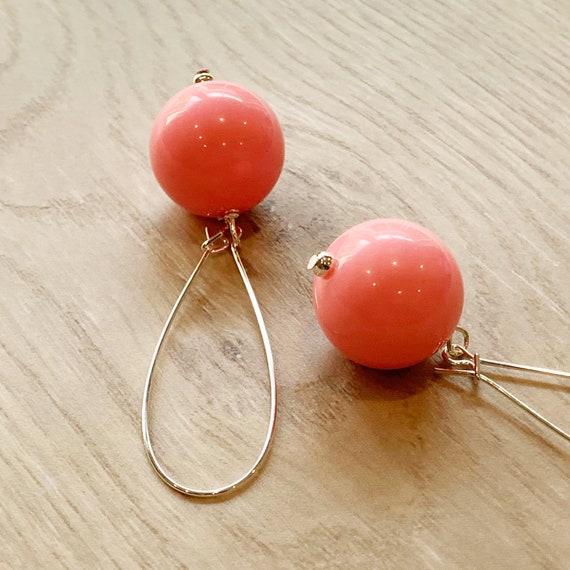 Bubblegum pink earrings sale
