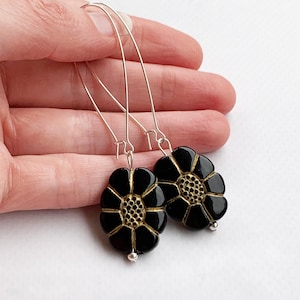 Black Flower Earrings Dangle, Flower Bead Earrings, Long Flower Earrings, Black Flower Dangle Earrings, Vintage Look Earrings, Boho Earrings