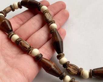 Wood Necklace for Men, Wood Beaded Necklace, Everyday Necklace for Men, Wooden Necklace, Mens Wood Necklace, Mens Boho Necklace Wood