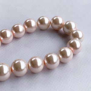 Pale Pink Necklace, Light Pink Pearl Necklace, Blush Necklace, Soft Pink Beaded Necklace, Peach Pink Necklace, Chunky Pearl Necklace 14mm