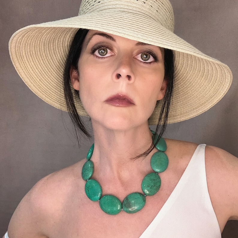 Kelly Green Necklace Chunky Green Necklace Large Green Etsy